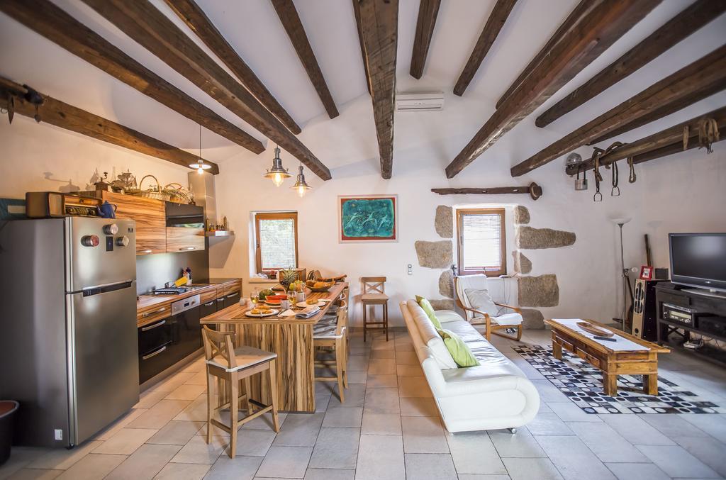Apartments Villa Kras Krk Malinska Εξωτερικό φωτογραφία