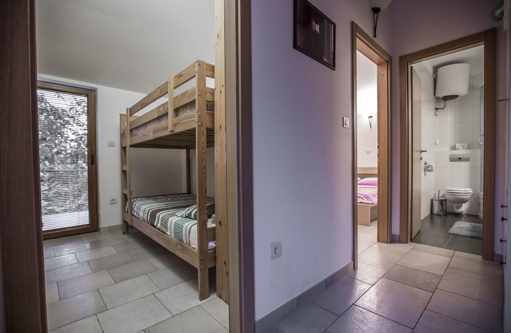 Apartments Villa Kras Krk Malinska Εξωτερικό φωτογραφία