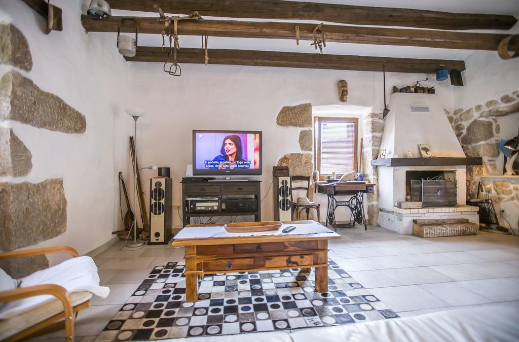 Apartments Villa Kras Krk Malinska Εξωτερικό φωτογραφία